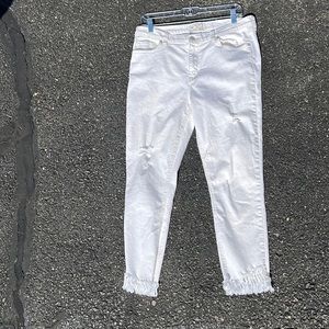 WHITE FREE PEOPLE CROPPED FRINGE JEANS